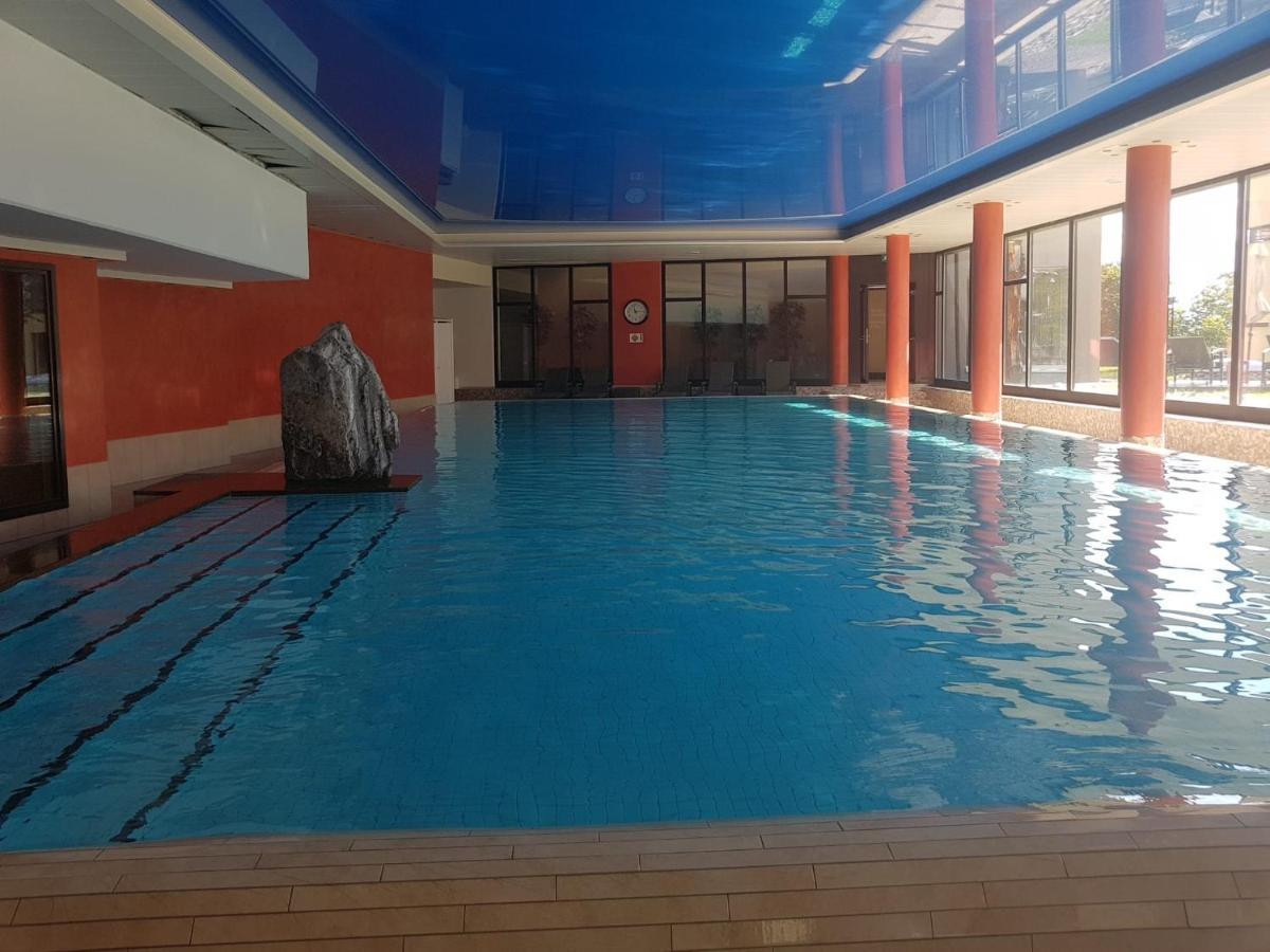 Wohnung Mit See Und Bergsicht Im Vier Sterne Hotel Beatenberg Exterior photo